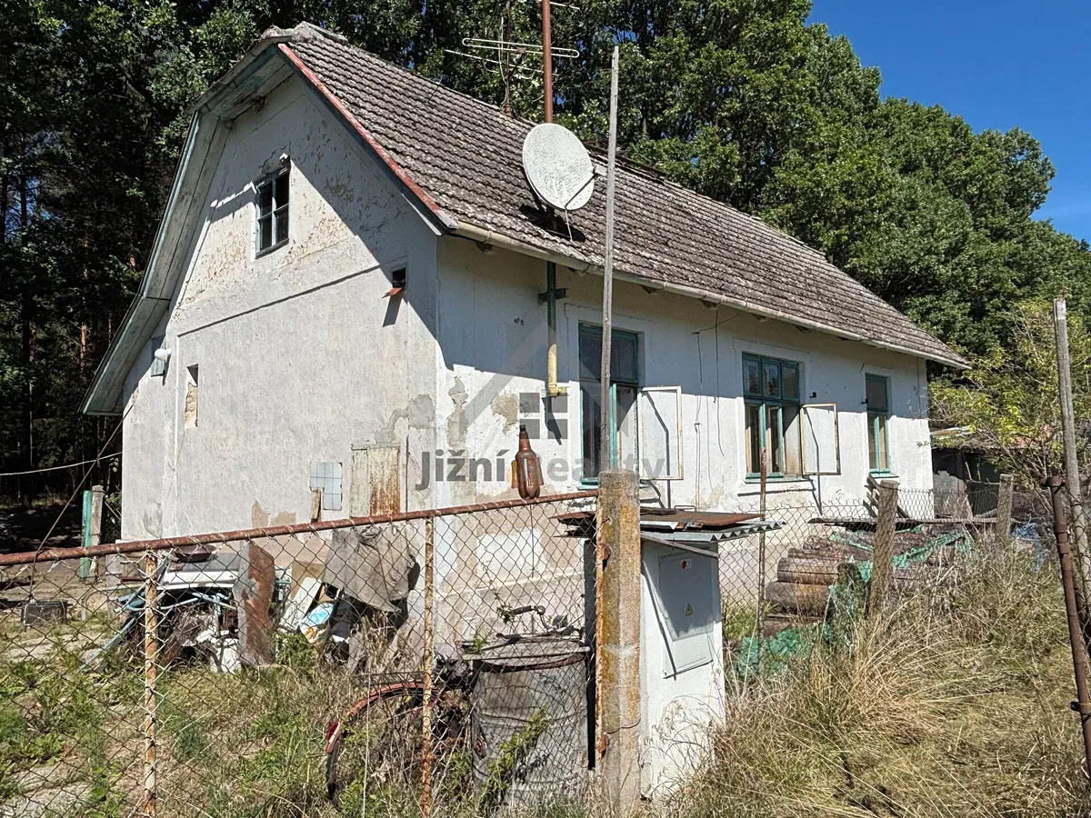 Prodej rodinného domu 120 m², pozemek 1233 m²